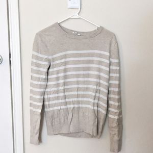Gap beige and white striped sweater